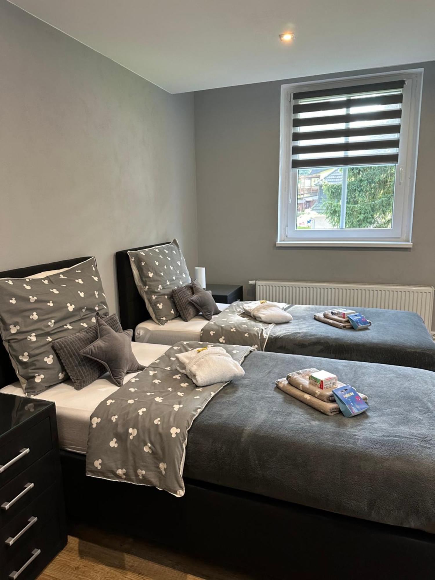 Apartmany Klicperka リベレツ エクステリア 写真